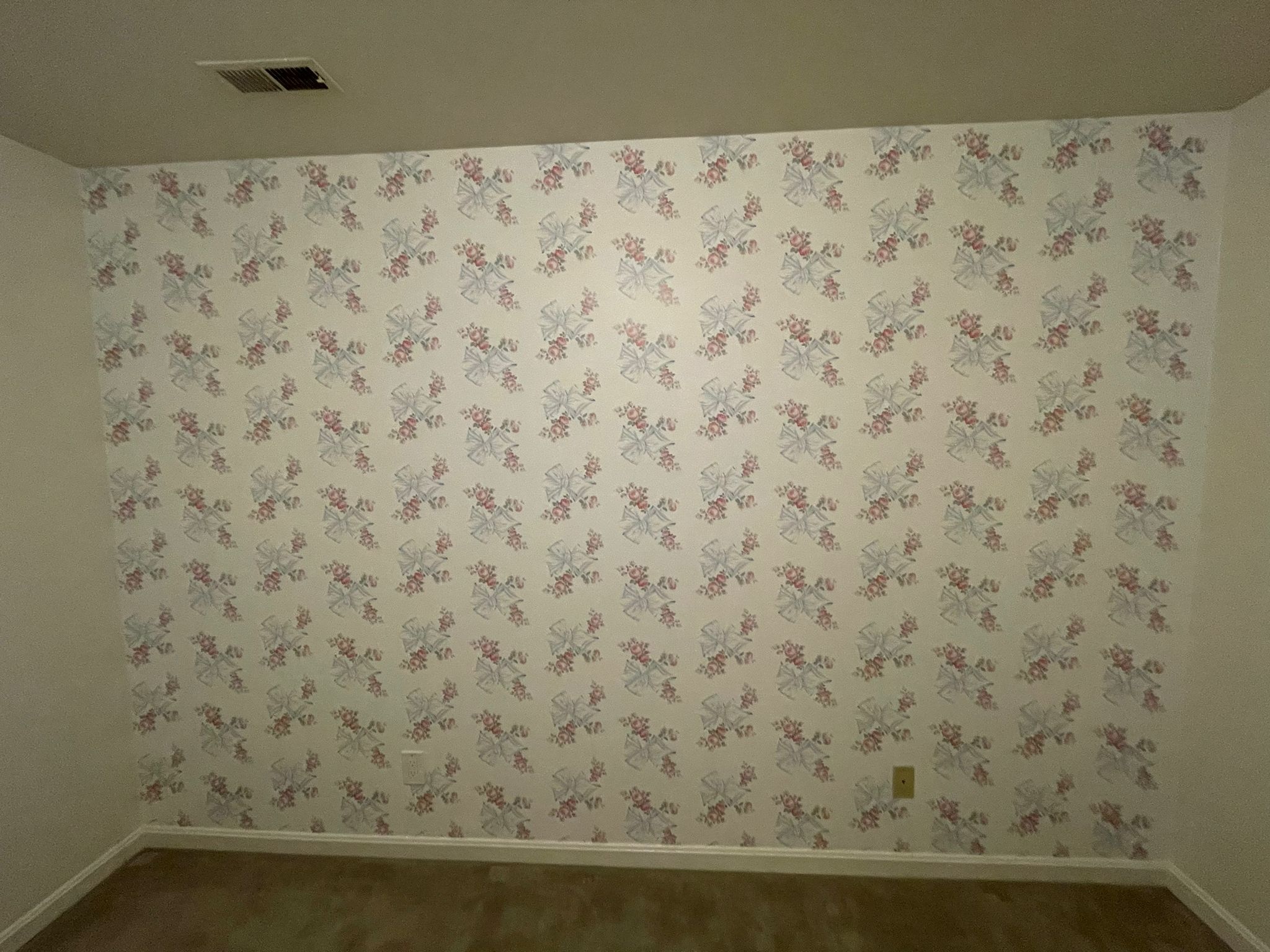 Wallpaper installation in Arlington, TX by SignatureSpace Wallcoverings