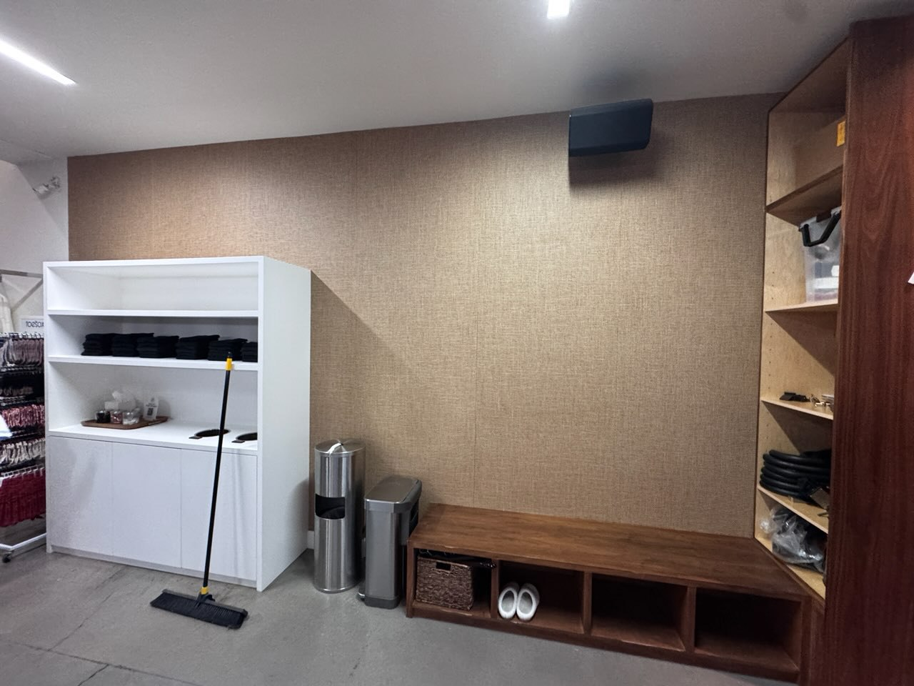 Wallpaper installation in Garland, TX by SignatureSpace Wallcoverings
